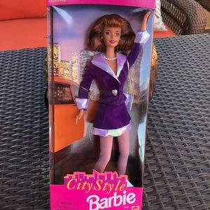 City Style Barbie Doll 1997 Mattel NRFB Purple Suit Pearl Necklace Special Editi